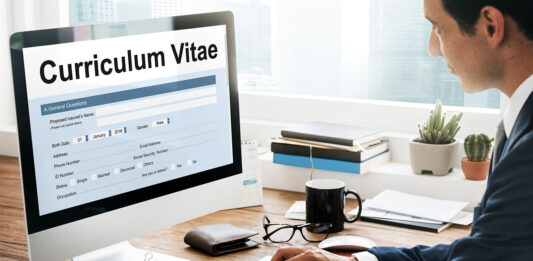 5 Servizi Per Creare Curriculum Vitae Gatuiti e Illimitati Senza Filigrana