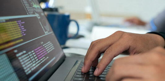 Come Imparare a Programmare Gratis: I Migliori 9 Servizi Online
